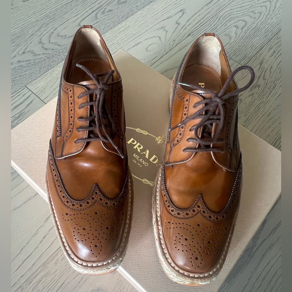 Prada women’s loafer. Good condition.